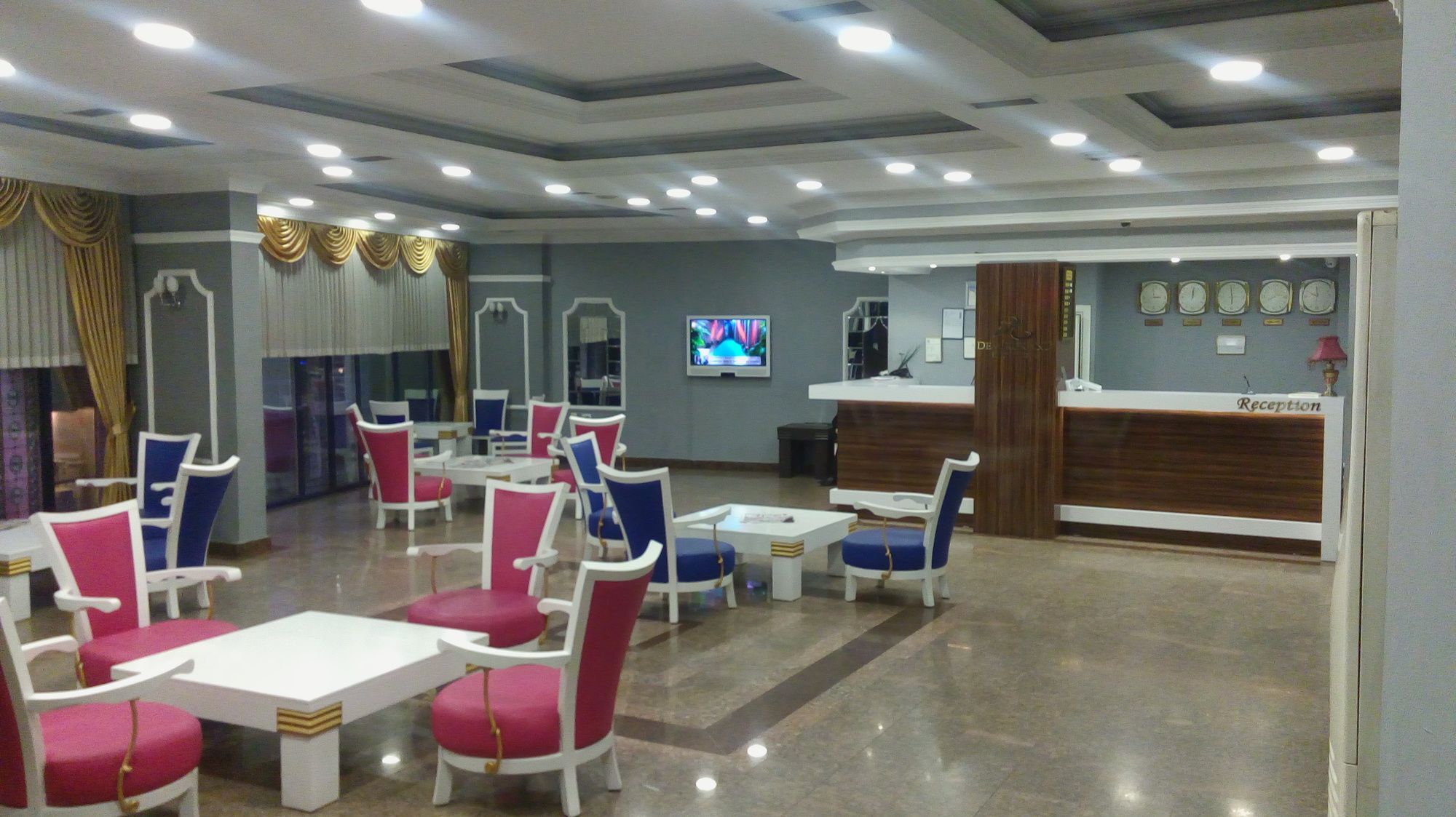 Demirgrand Hotel Trabzon Bagian luar foto